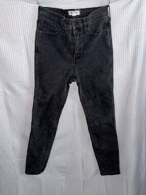 Madewell 10" High-Rise Skinny Jeans in Washed Black Denim Size 29P